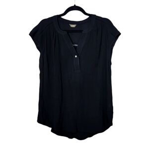 Denver Hayes Black Lightweight Short Sleeved Blouse